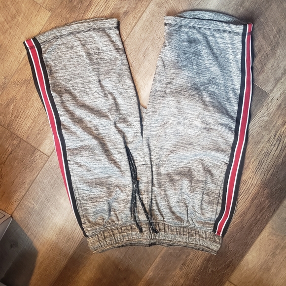 Bundle of boys unipro size small shorts - Picture 10 of 10